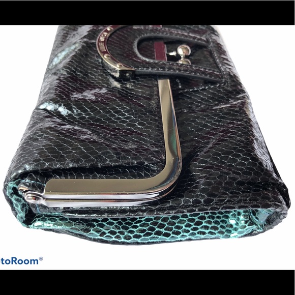 Nine West Reversible Black Green Clutch Snake Pattern On Both Sides Kiss Lock - Picture 10 of 15